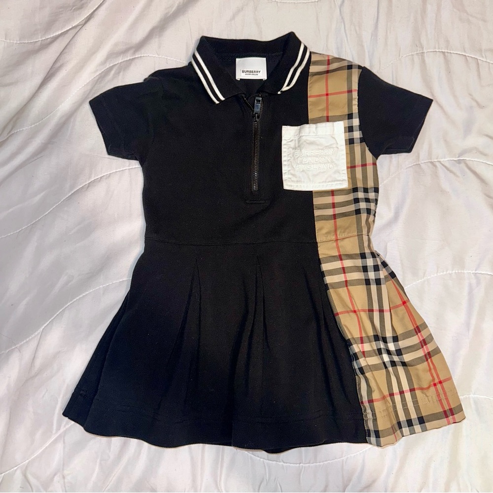 Burberry Dress. Size 2Y.
